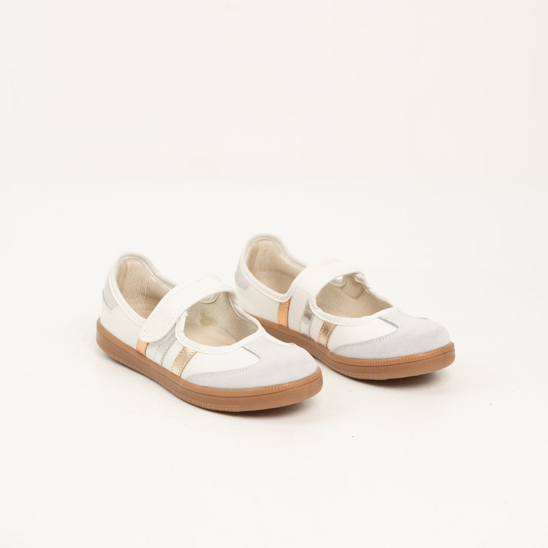 TENIS MAFALDA EN CUERO COLOR BLANCO X GRIS