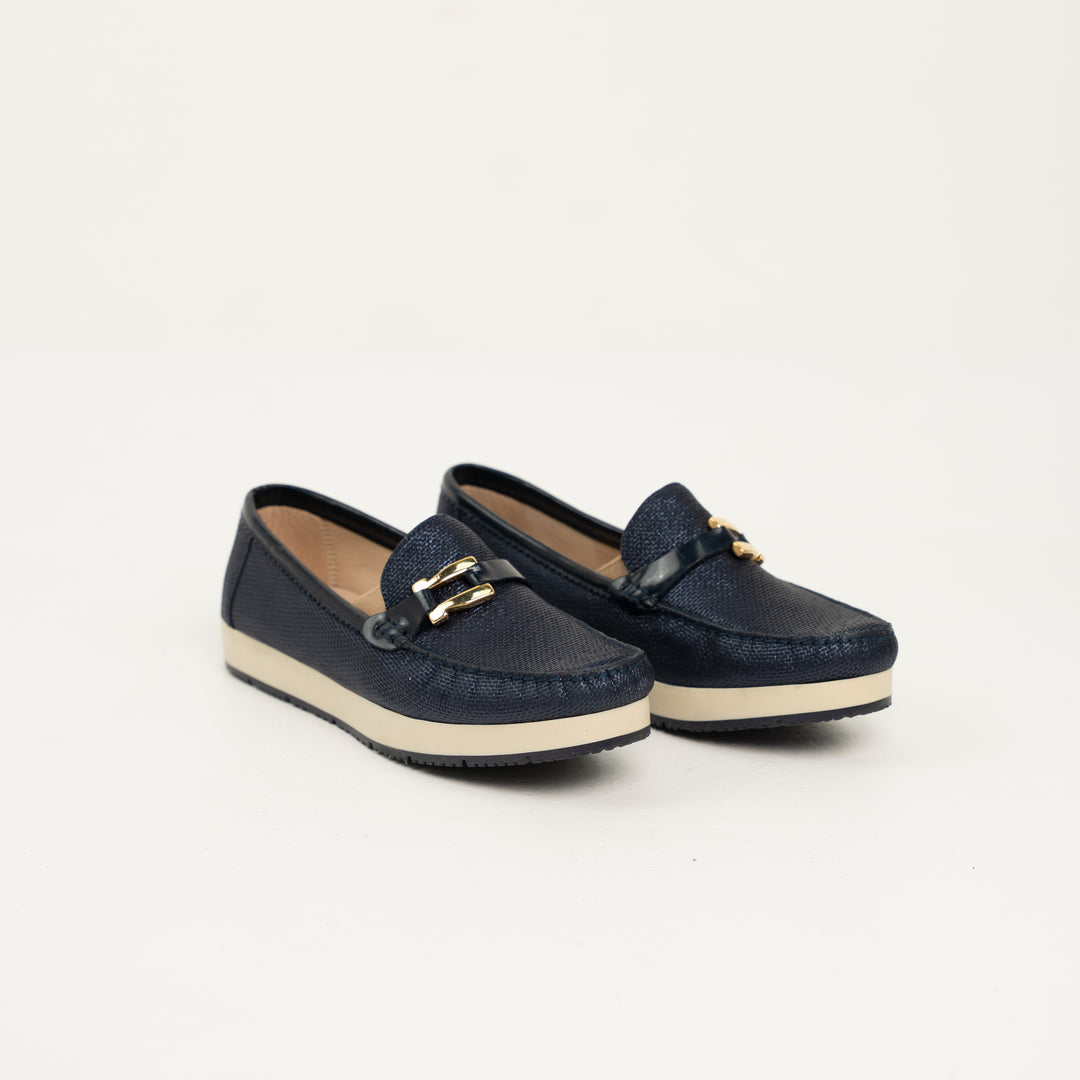 MOCASÍN EN CUERO COLOR AZUL ATRACTIVO