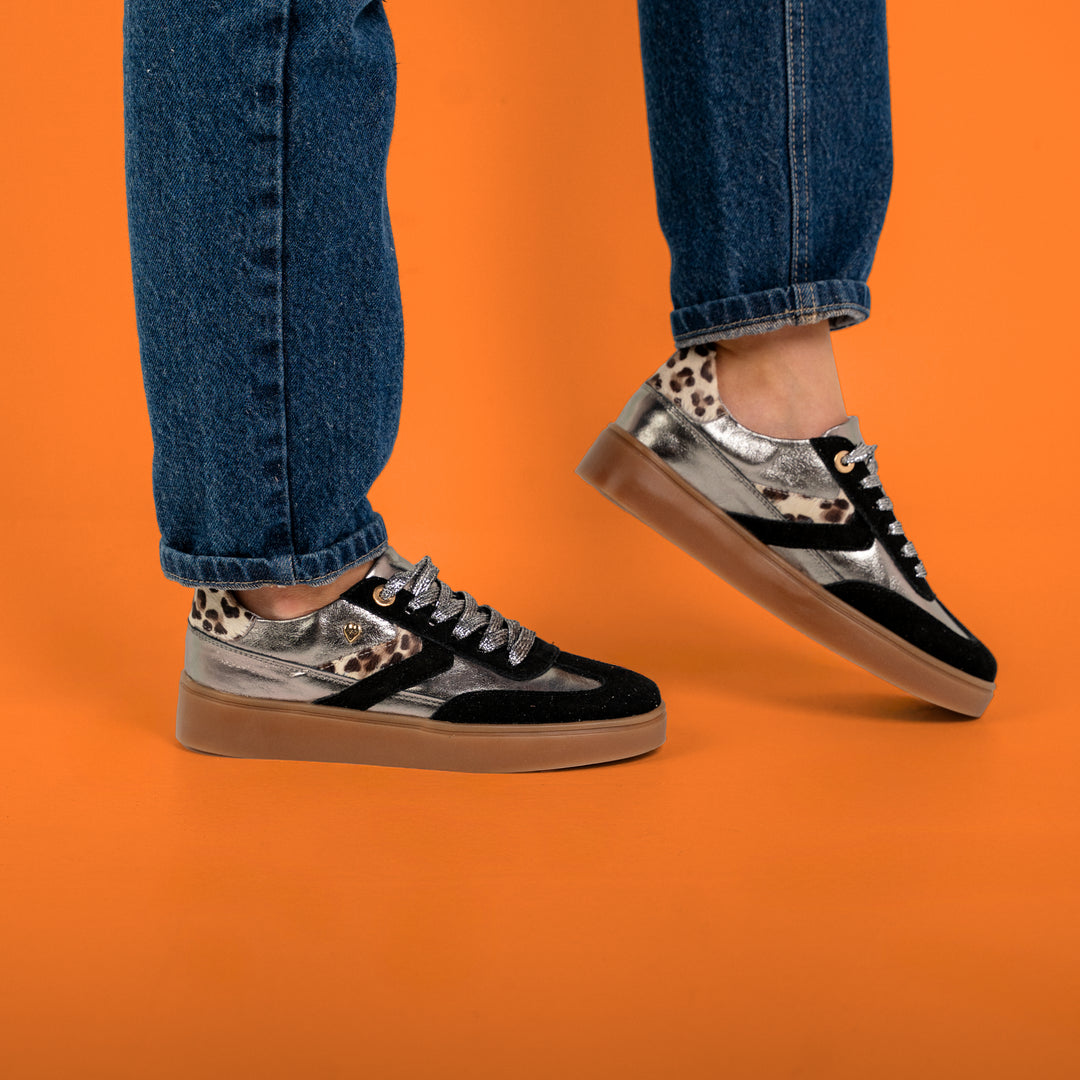 TENIS EN CUERO COLOR NEGRO X FUSIL