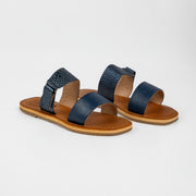 SANDALIA PLANA CUERO 2 TIRAS AZUL