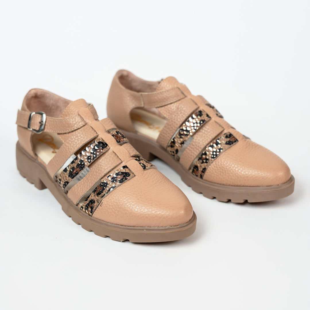 MAFALDA EN CUERO COLOR TAUPE X PRINT