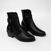 BOTA EN CUERO COLOR NEGRO AURA