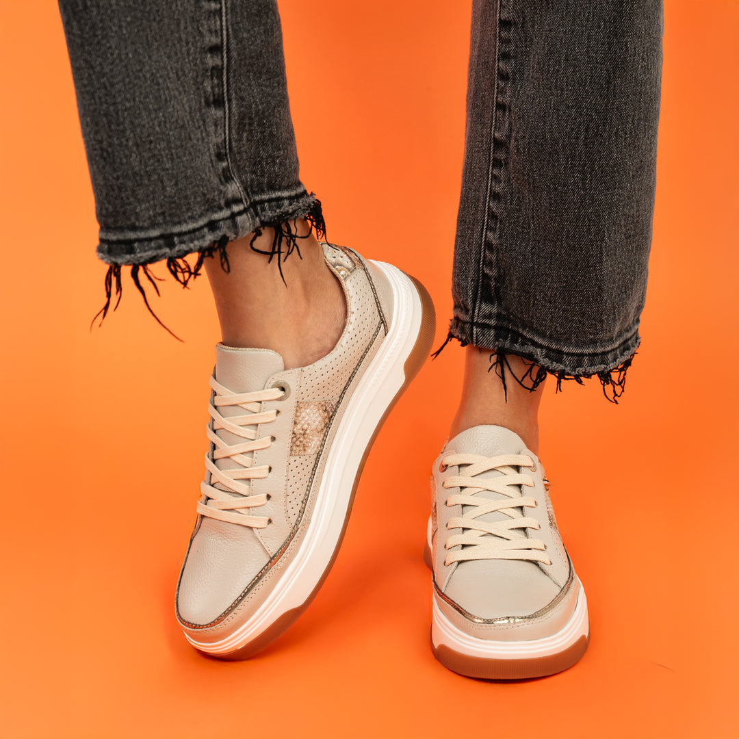 TENIS EN CUERO COLOR TAUPE ELEGANTE