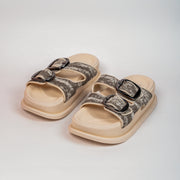 SANDALIA PLASTICA COLOR HUESO