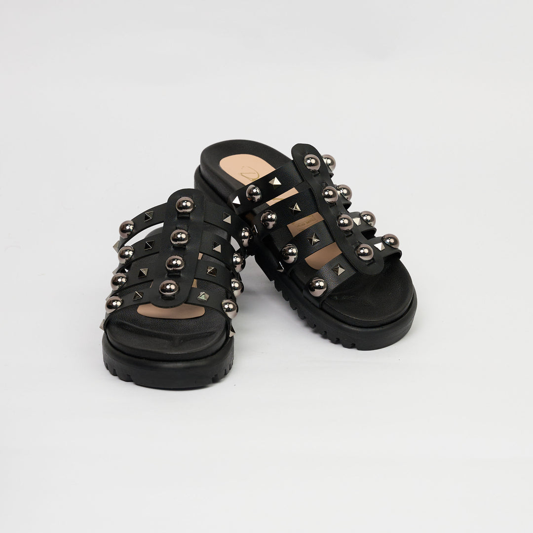 SANDALIA PLANA TIPO CUERO COLOR NEGRO INNOVADOR