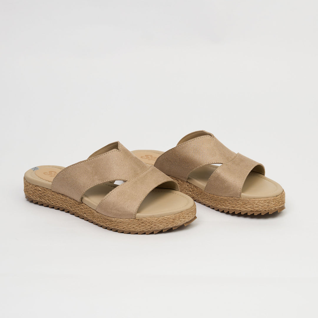 YUTE SANDALIA EN CUERO COLOR BEIGE ENCERADO