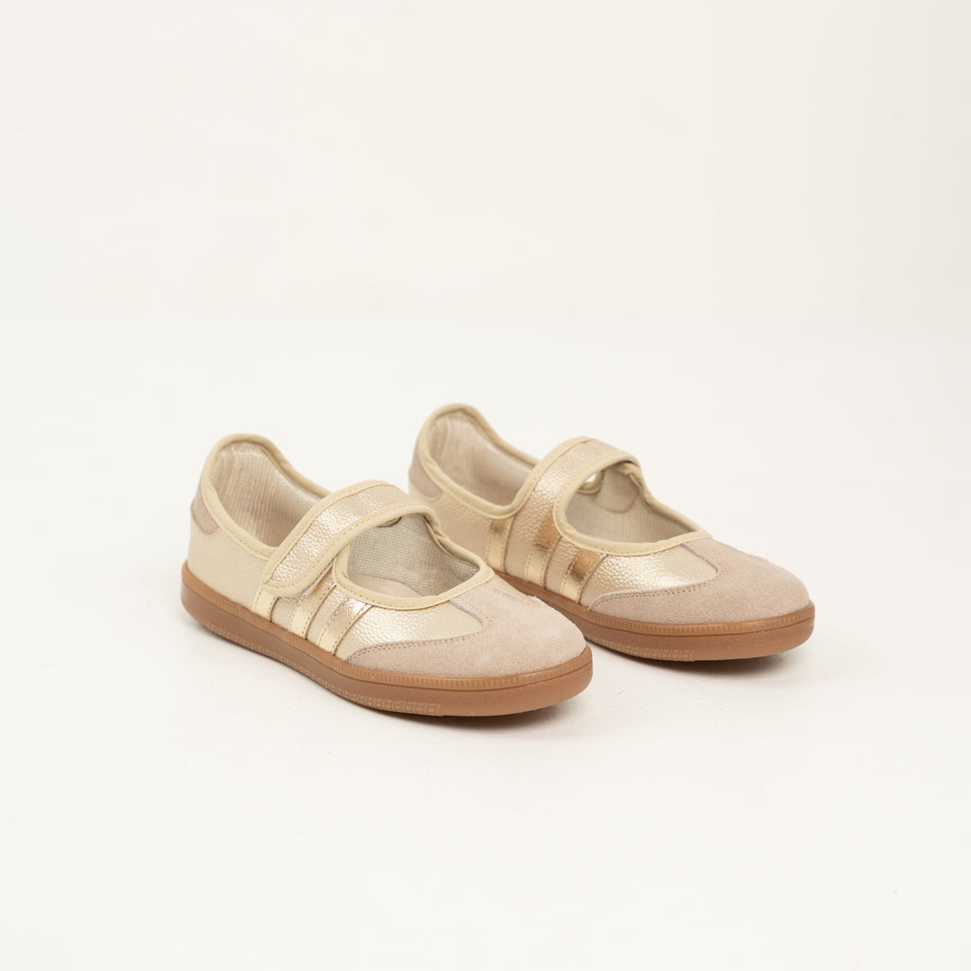 TENIS MAFALDA EN CUERO COLOR ORO