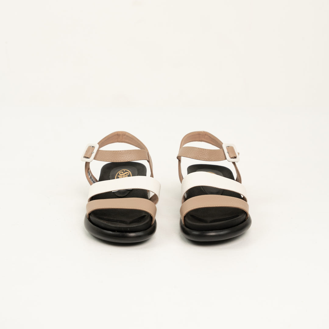 SANDALIA PLANA CUERO TIRAS TALCO CAMEL