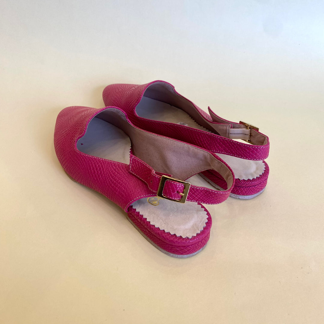 BALETA EN CUERO COLOR FUCSIA