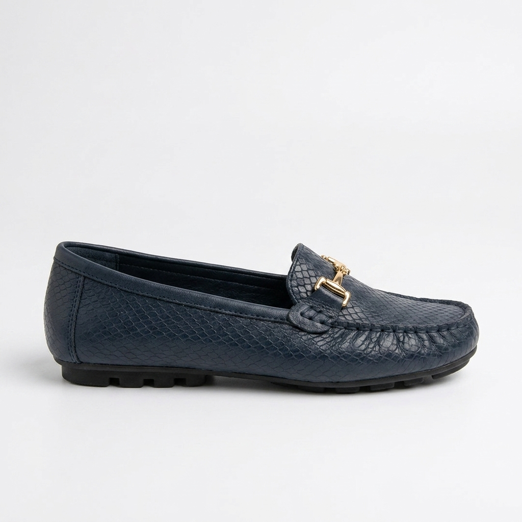 MOCASÍN EN CUERO COLOR AZUL INNOVADOR