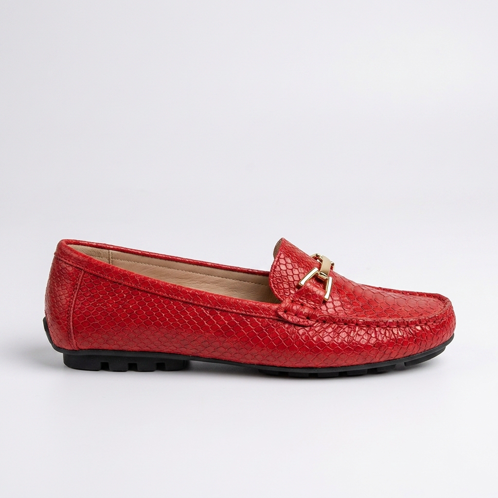 MOCASÍN EN CUERO COLOR ROJO