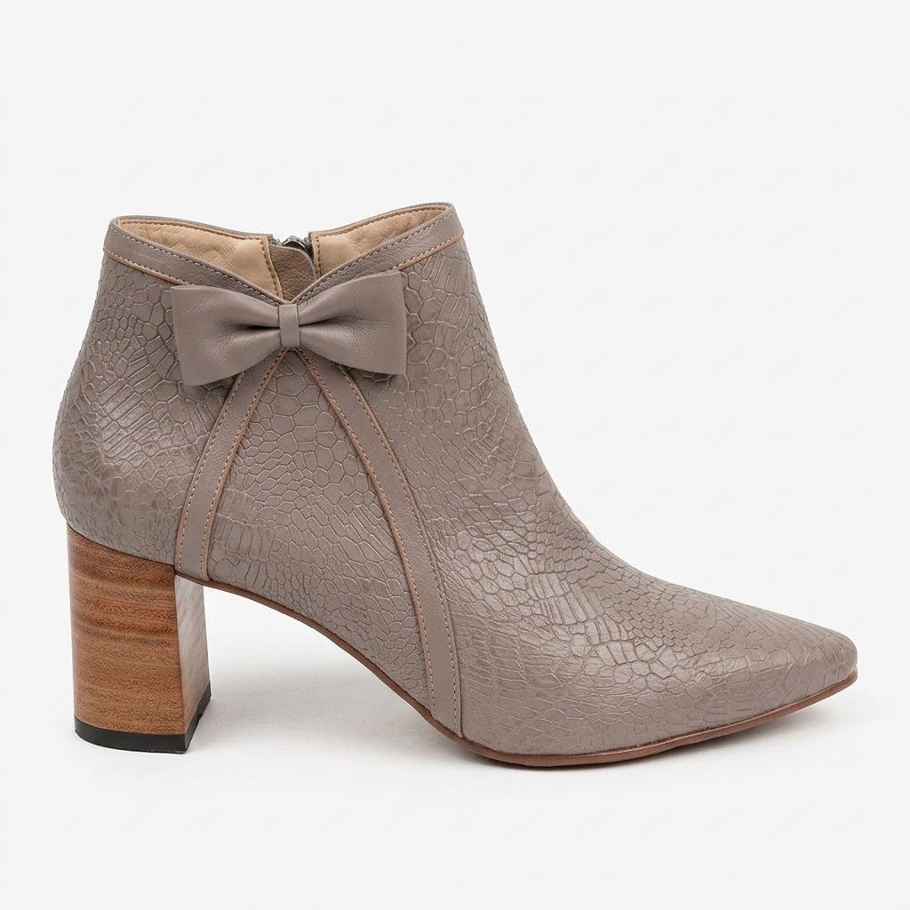 BOTA EN CUERO COLOR TAUPE ELEGANTE