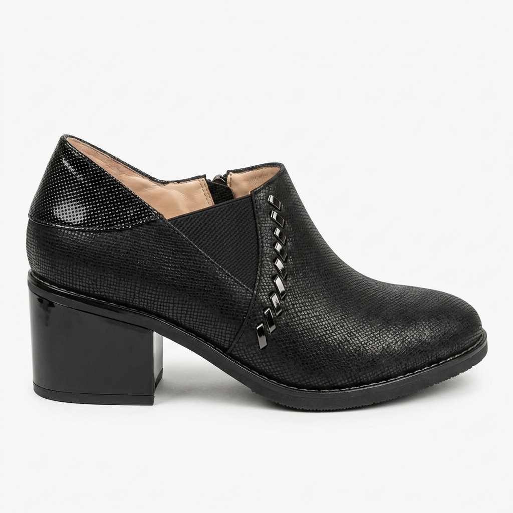 BOTA EN CUERO COLOR NEGRO CLÁSICO